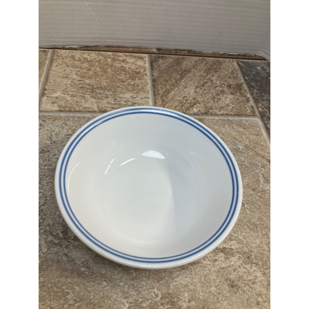 Corelle by Corning Bowl‎ White Blue Stripe Pattern 7 Inch Diameter